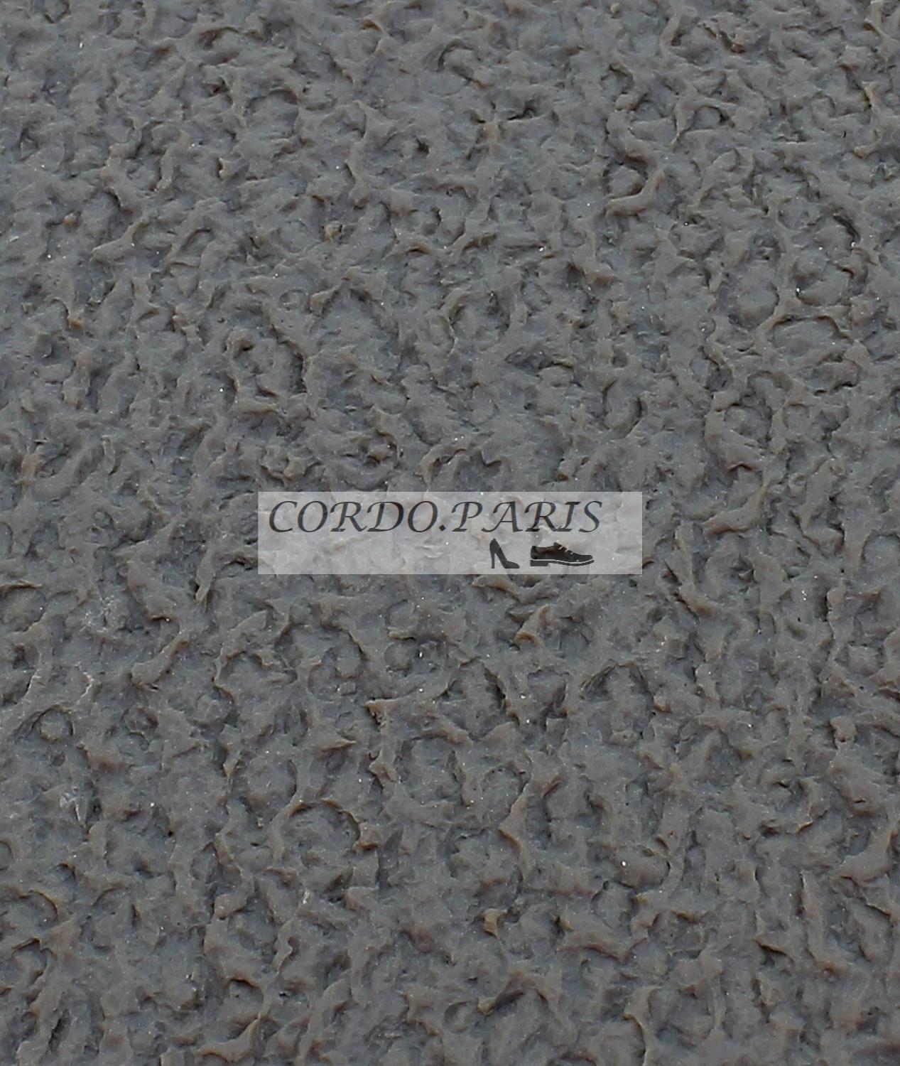 PLAQUE RUG
