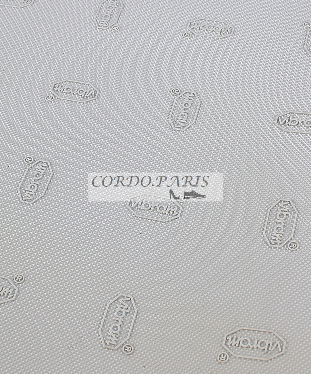 PLAQUE 7373 MODA