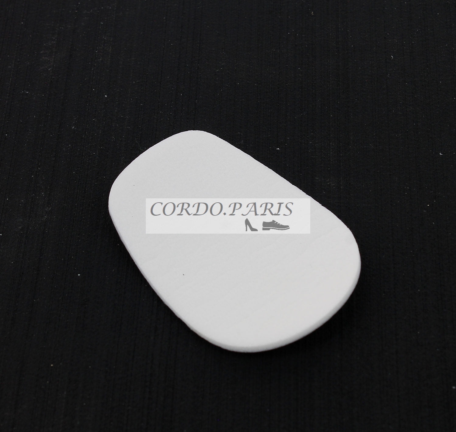 CACHE CLOUS / Mousse Adhés Gd Modèle